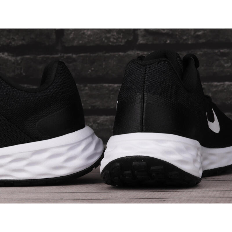 Buty męskie sportowe do biegania Nike REVOLUTION 6 NN