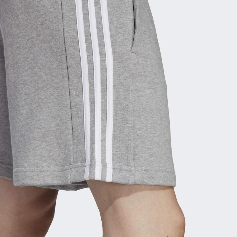 Essentials French Terry 3-Streifen Shorts