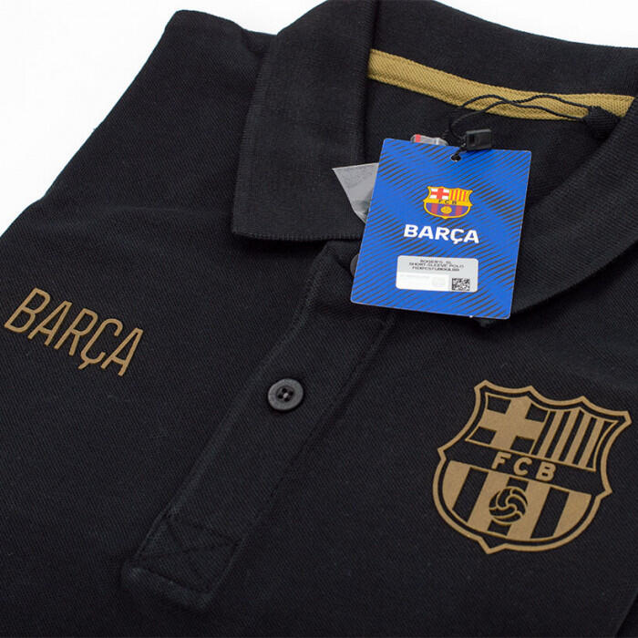 A Barcelona elegáns fekete - arany pólója