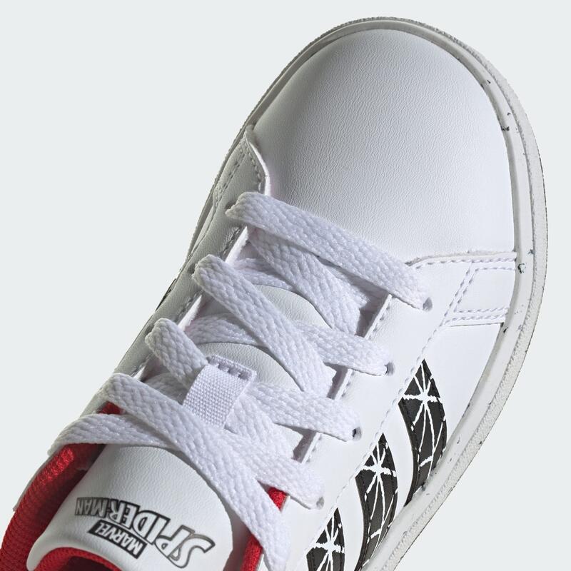 Zapatilla adidas Grand Court x Marvel Spider-Man (Niños)