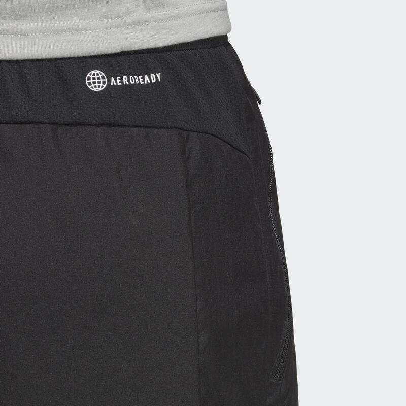 Train Essentials Woven Training Shorts