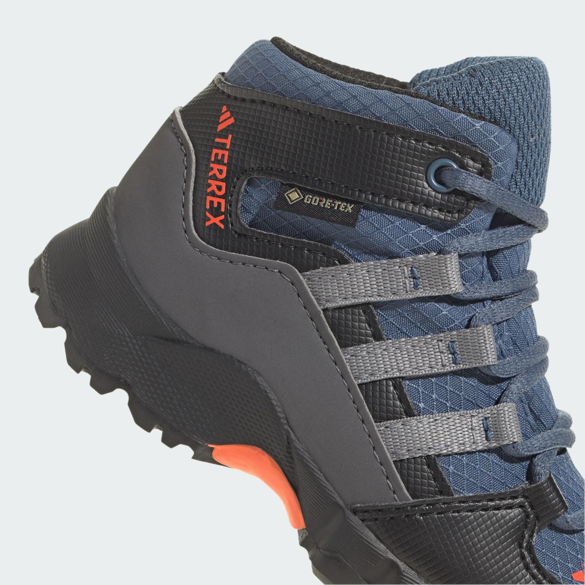 Terrex Mid GORE-TEX Hiking Shoes 6/7