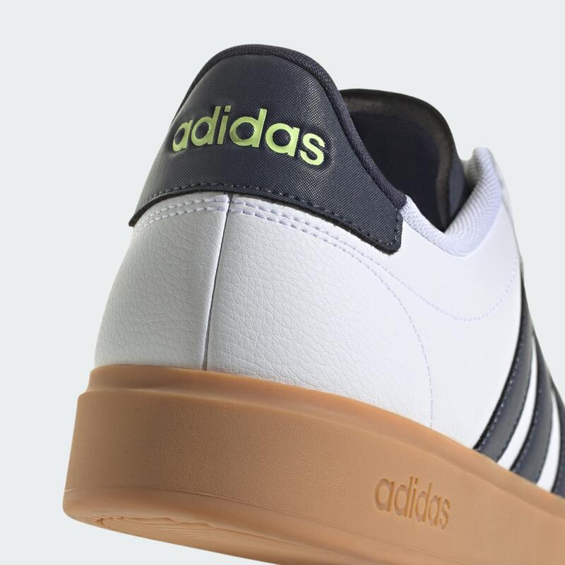 Calçado de caminhada adidas Grand Court 2.0