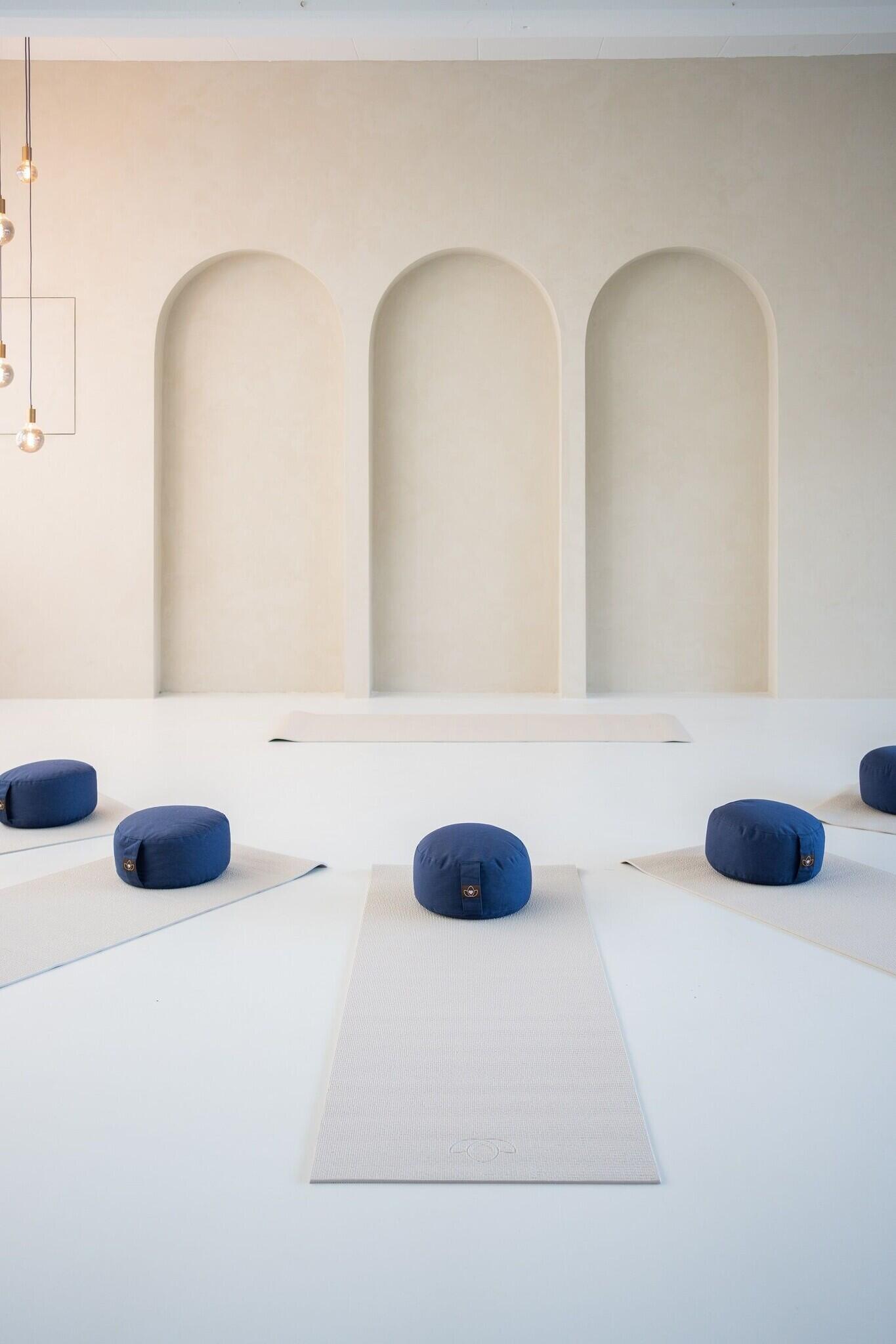 Lotus Meditatiekussen eco indigo rond 2/5