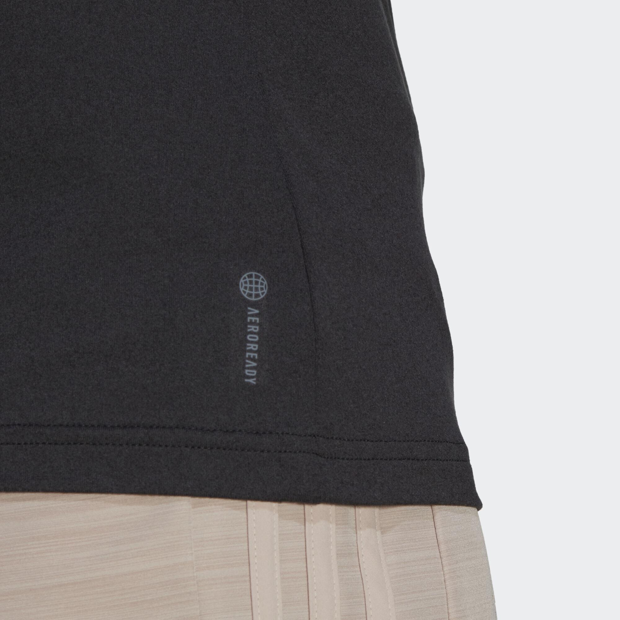 T-shirt AEROREADY Train Essentials Minimal Branding V-Neck 5/5