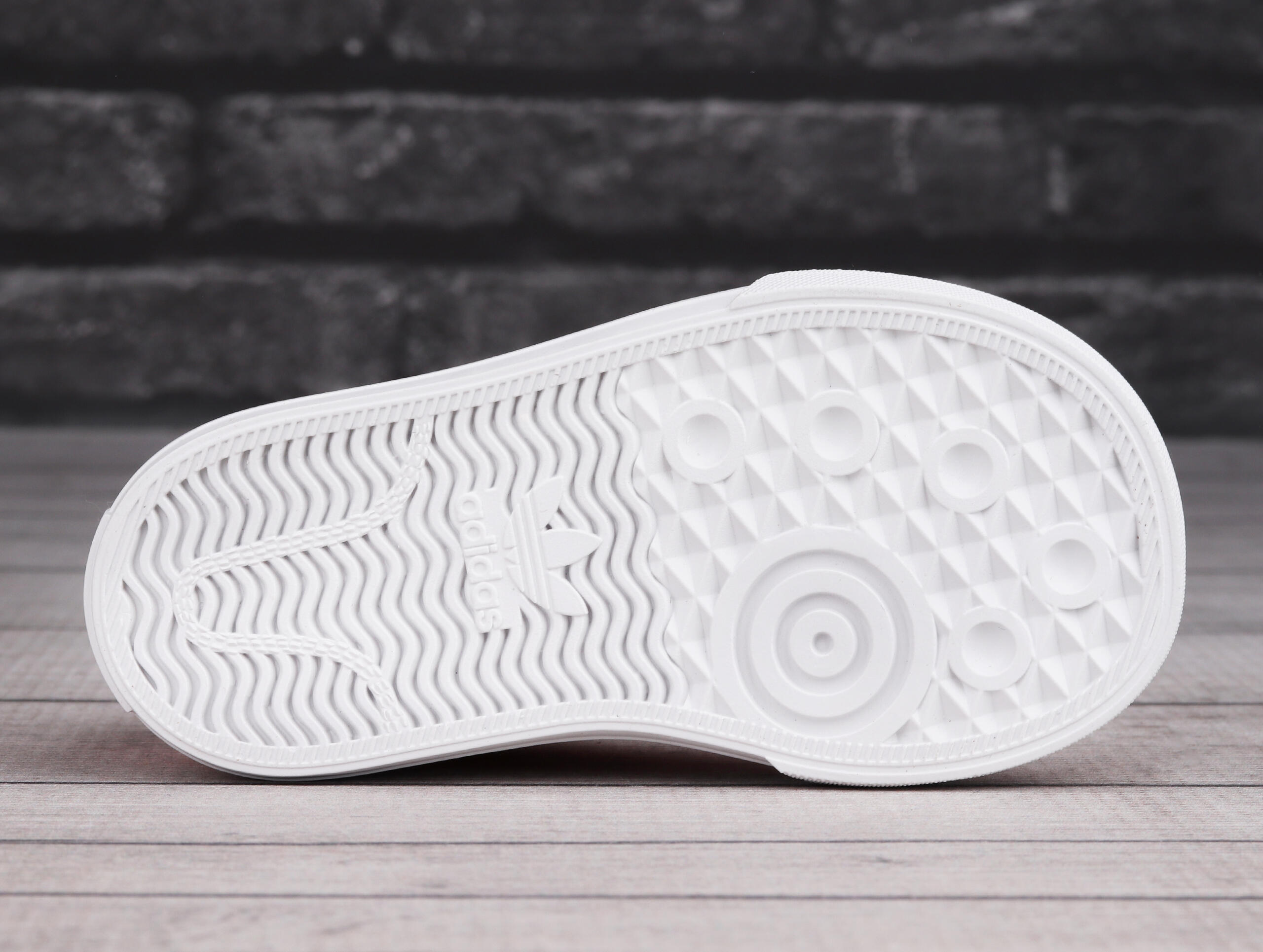 Dziecięce buty do chodzenia Adidas CONTINENTAL VULC 4/7