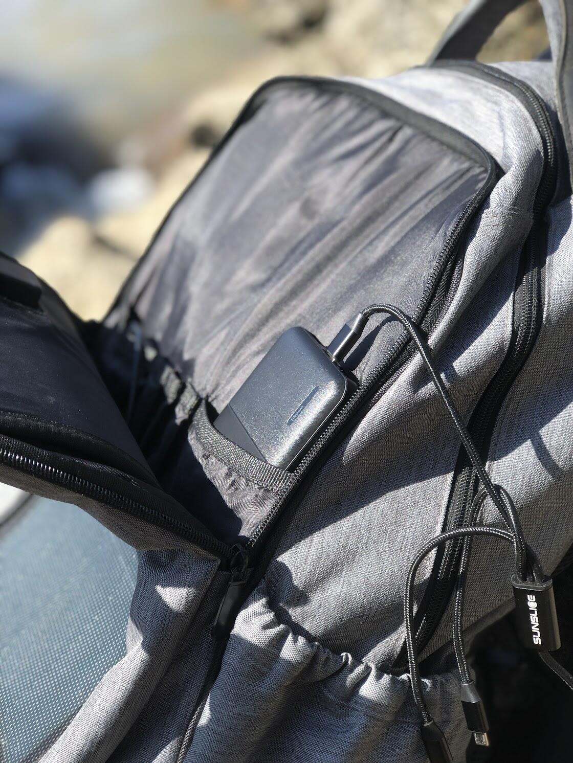 Sunslice "Zenith" Solar-Rucksack mit 8W Batterieladegerät 7/7