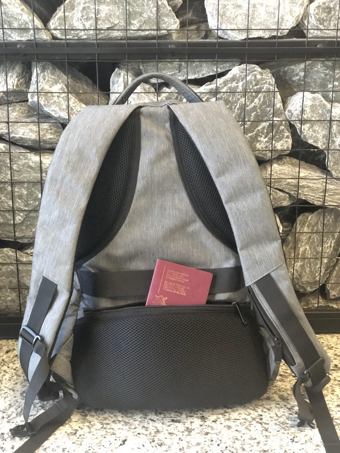 Sunslice "Zenith" Solar-Rucksack mit 8W Batterieladegerät 6/7