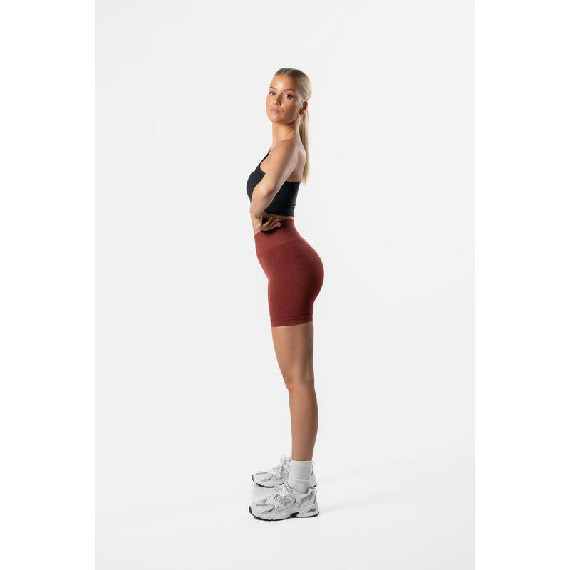 Reform Seamless - Naadloze Scrunch Shorts - Fitness - Dames - Kaneel Rood