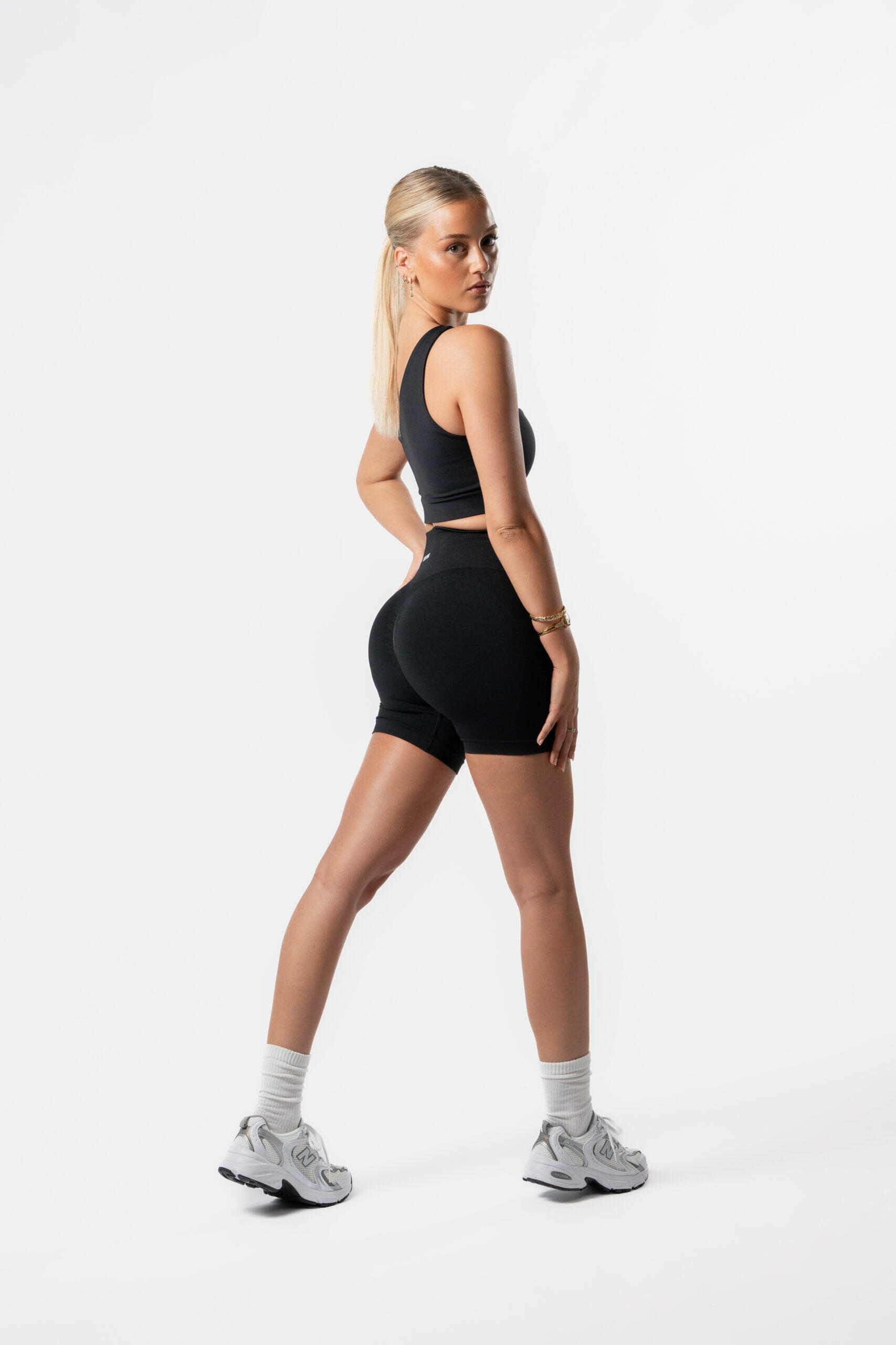 Reform Nahtlose Scrunch-Leggings - Schwarz 3/7
