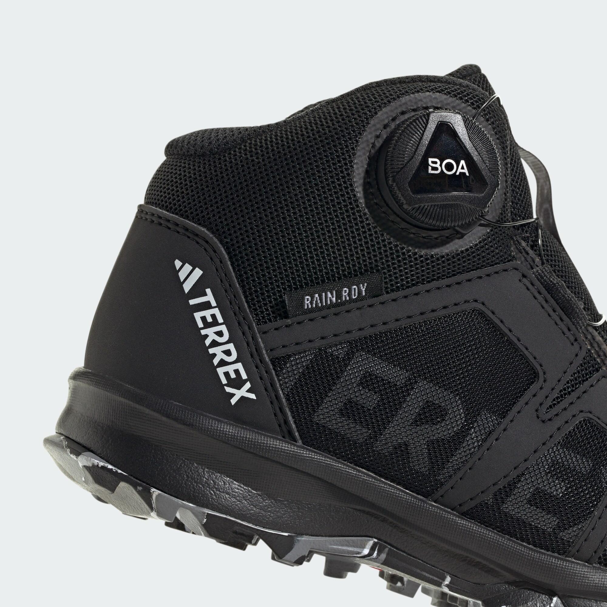terrex boa hiking