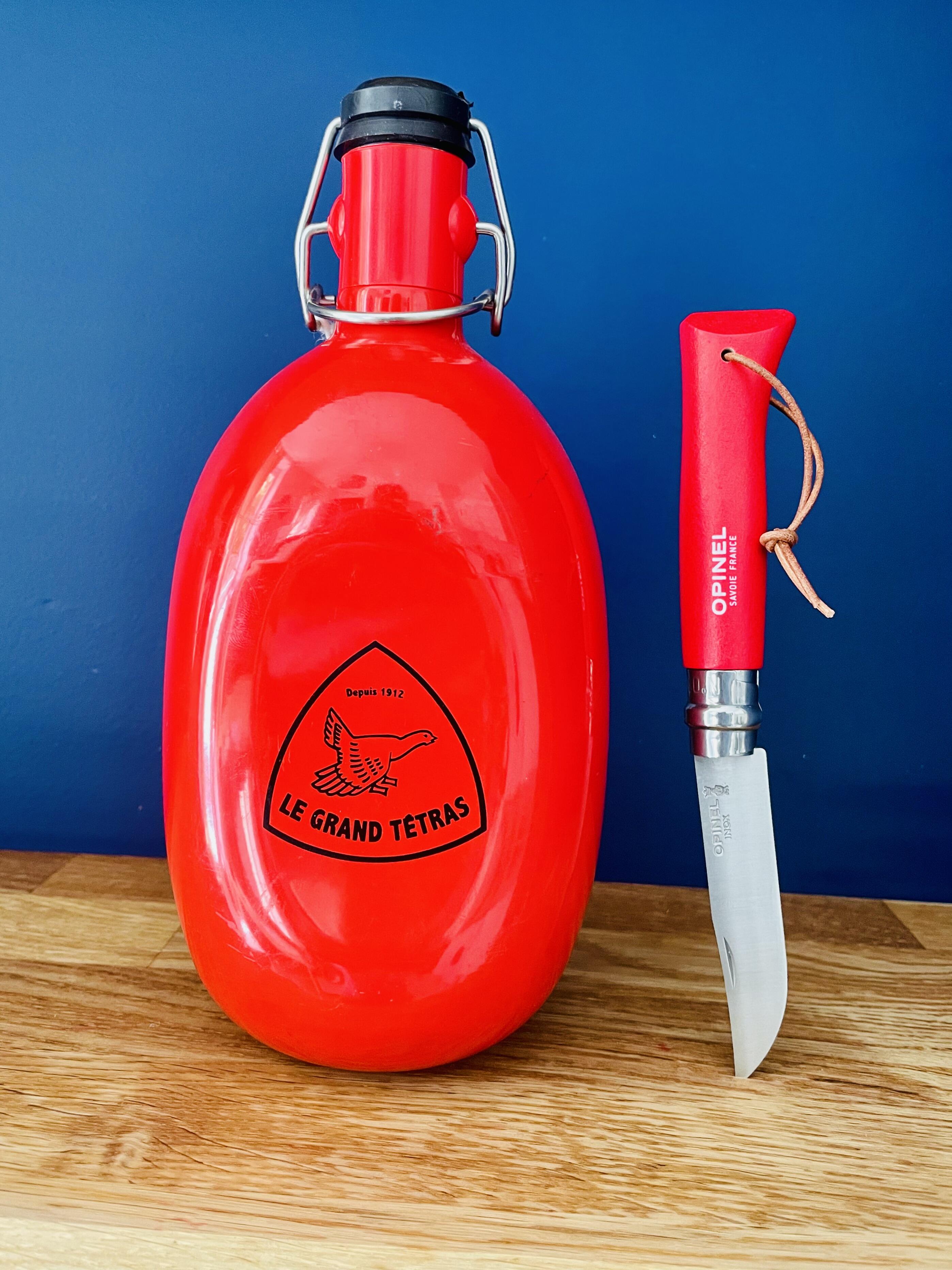 Le lot Baroudeur 1 Gourde Le Grand Tétras plus un Opinel n°= 8 2/7