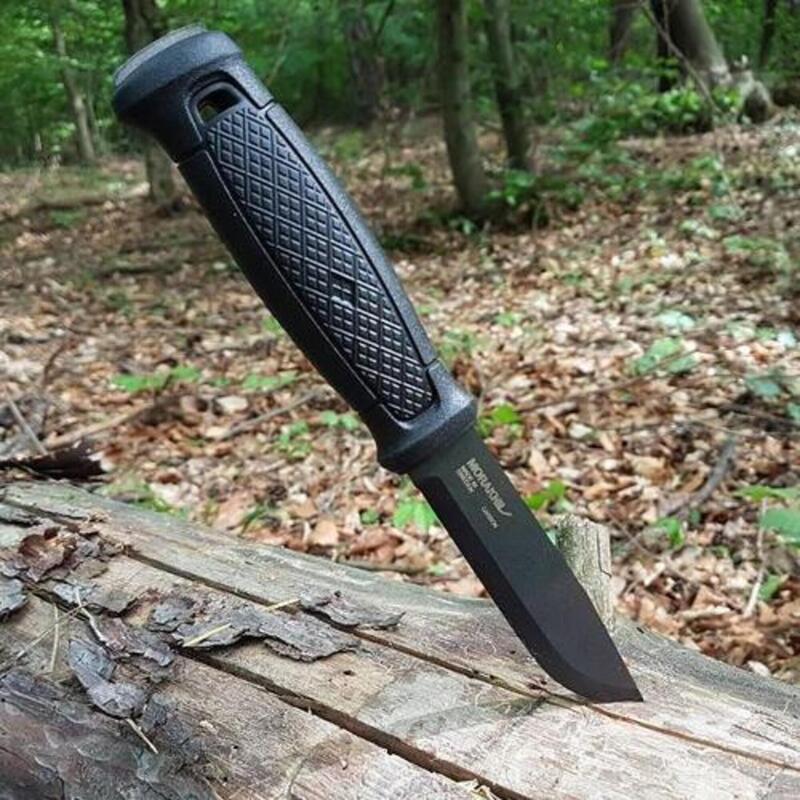 Couteau de survie Garberg carbone noir avec étui en cuir - Noir