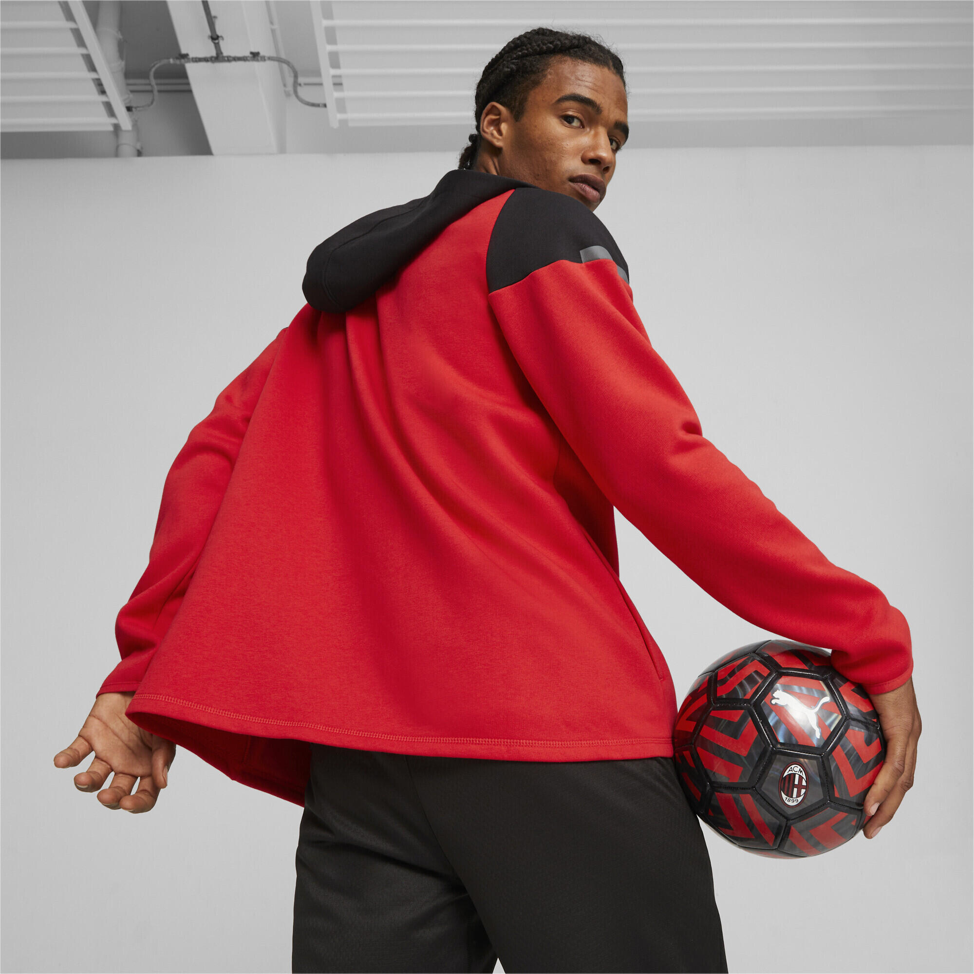 Giacca da calcio con cappuccio AC Milan Casuals PUMA For All Time Red Black 3/7
