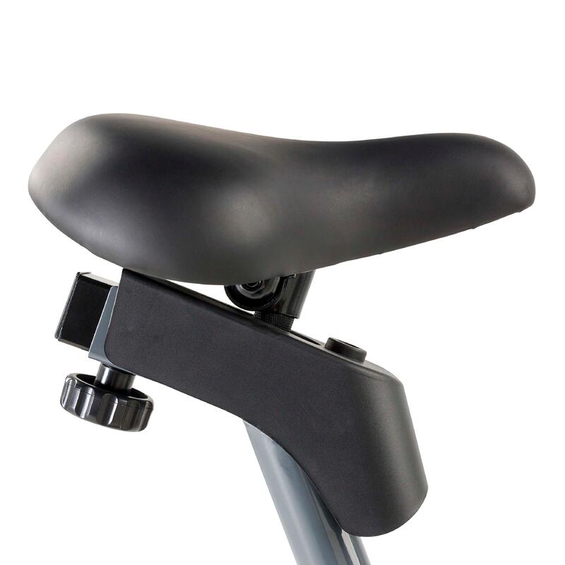 Rower stacjonarny TUNTURI CARDIO FIT B40 magnetyczny