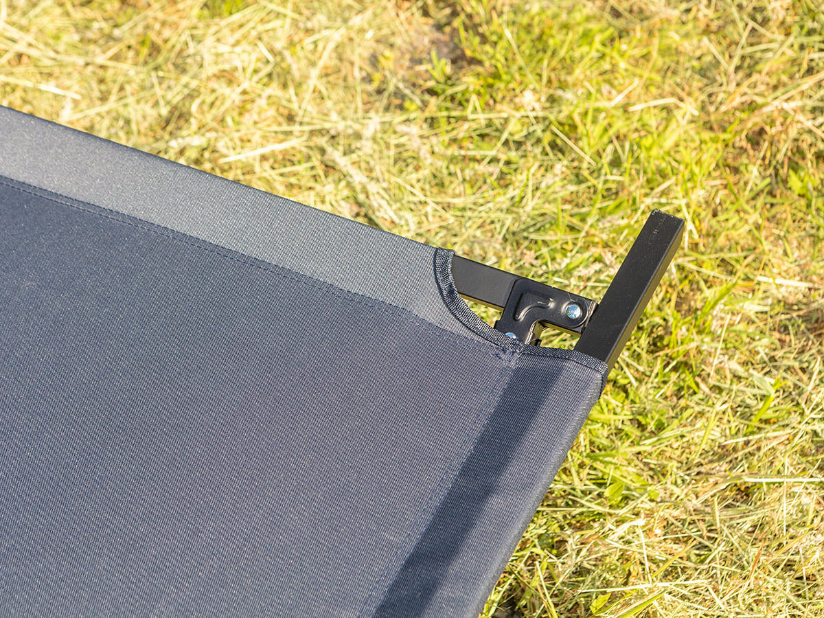 Campingliege Mutenia - Klappbare Sonnenliege mit Organizer-Tasche - max.200 kg 4/8