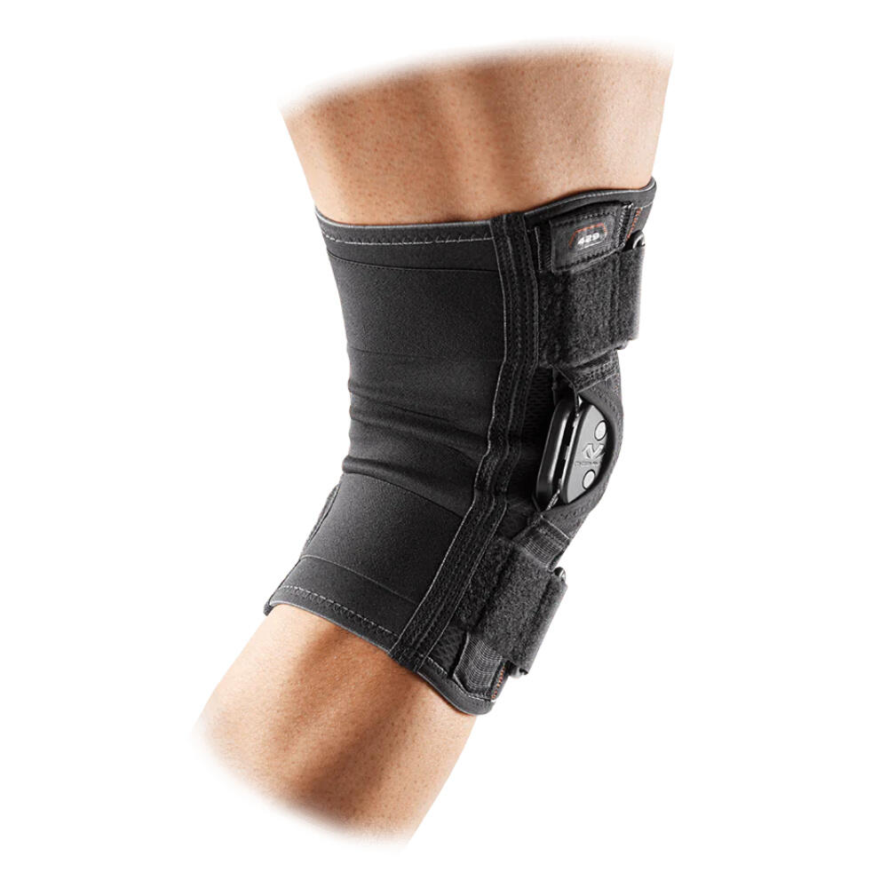 Knee brace with polycentric hinges McDavid