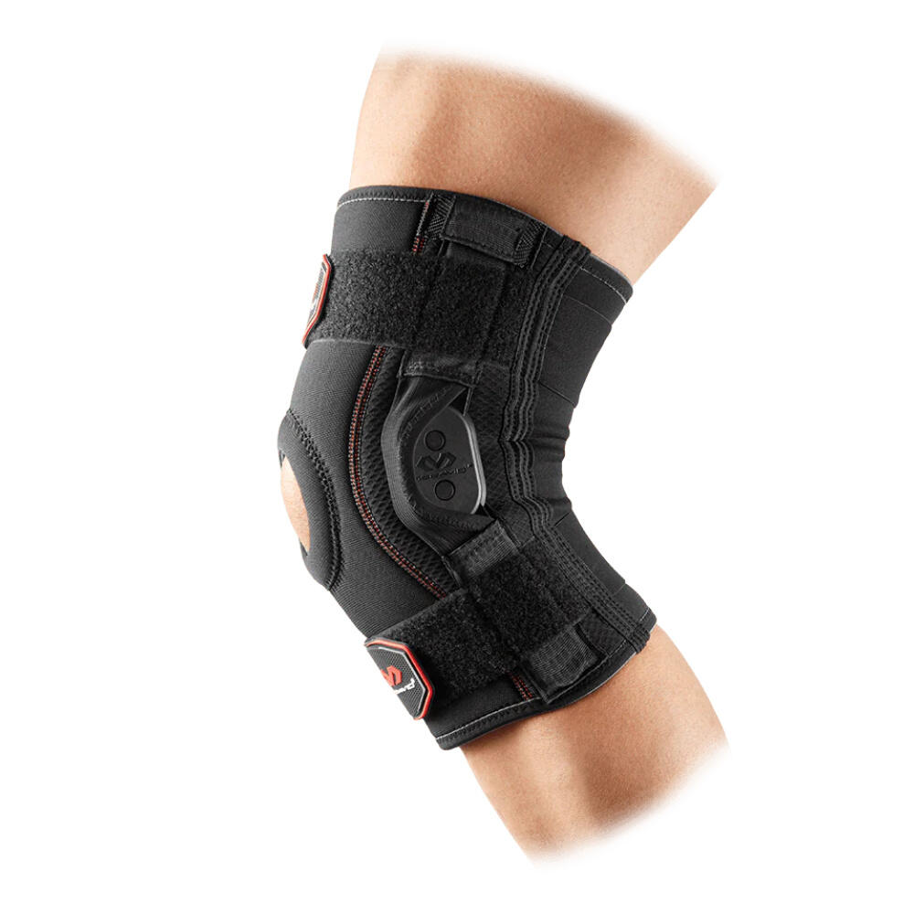 Knee brace with polycentric hinges McDavid