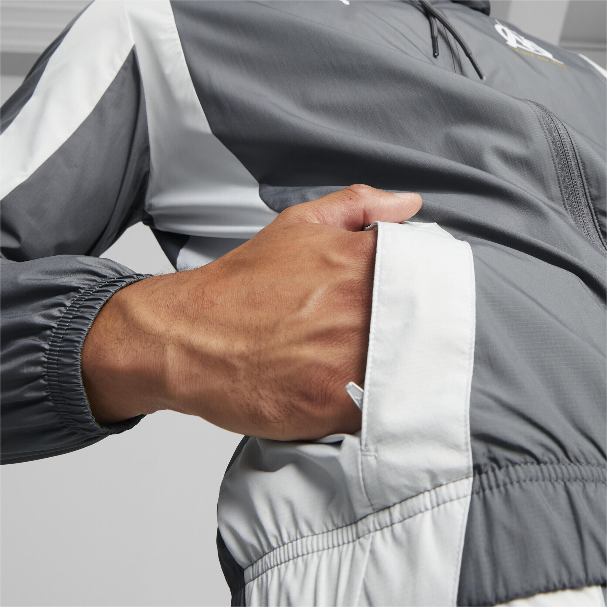 Chaqueta de fútbol OM prepartido PUMA White Cool Dark Gray 4/5