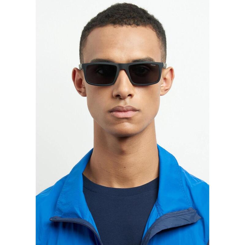 PLD 2134/S férfi polarizált napszemüveg - fekete