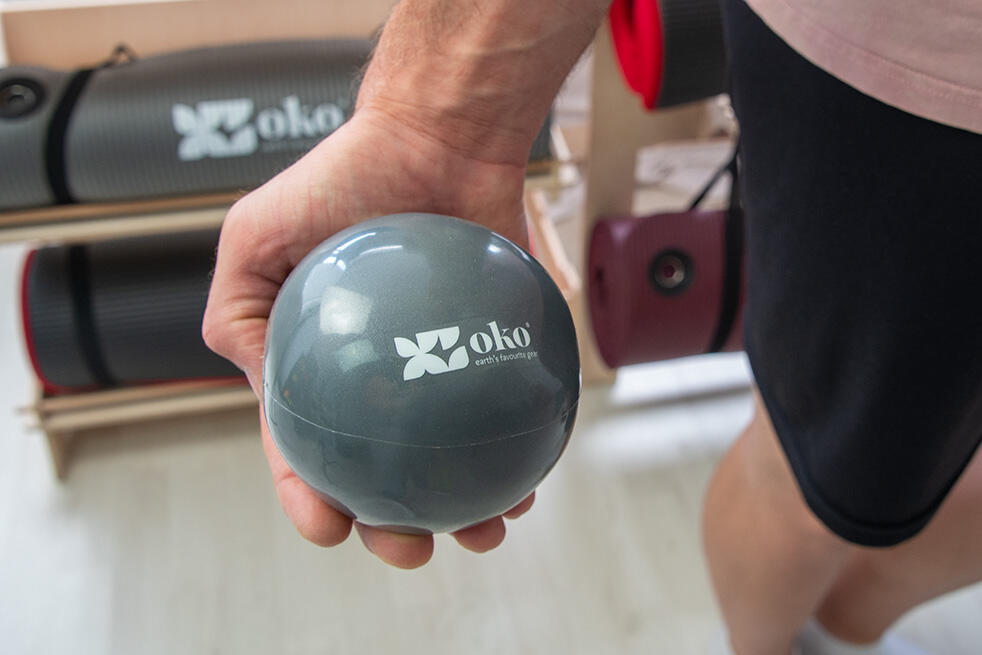 PVC-Ball mit Gewichten OKO - Gewicht nach Wahl 5/7
