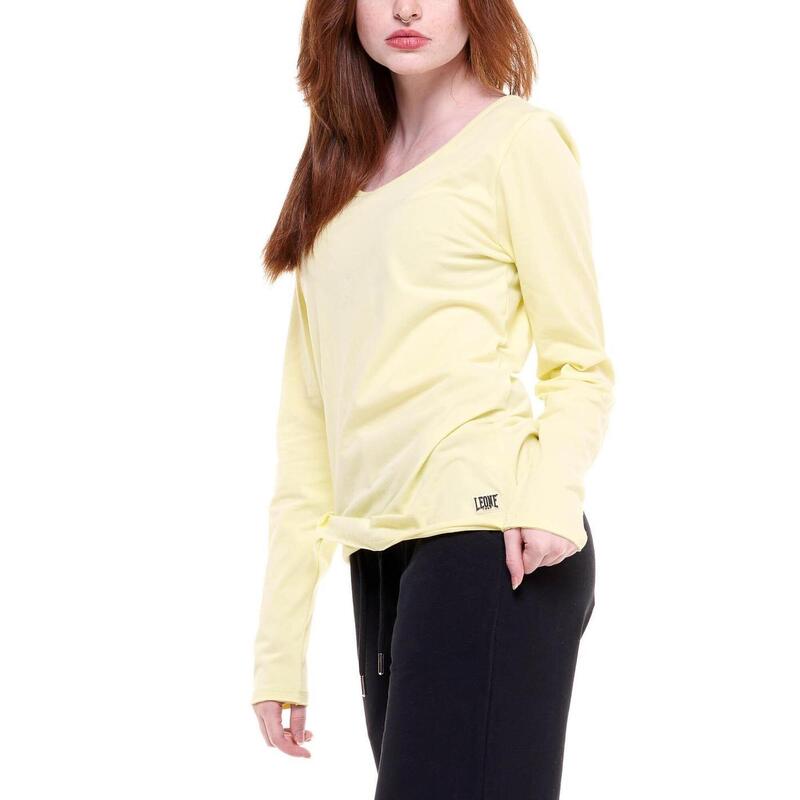 Camiseta feminina básica com gola redonda e manga comprida