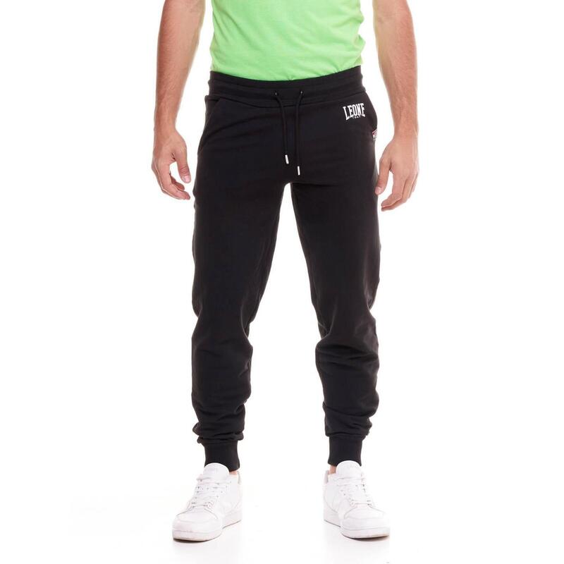 Pantalón básico hombre pequeño logo