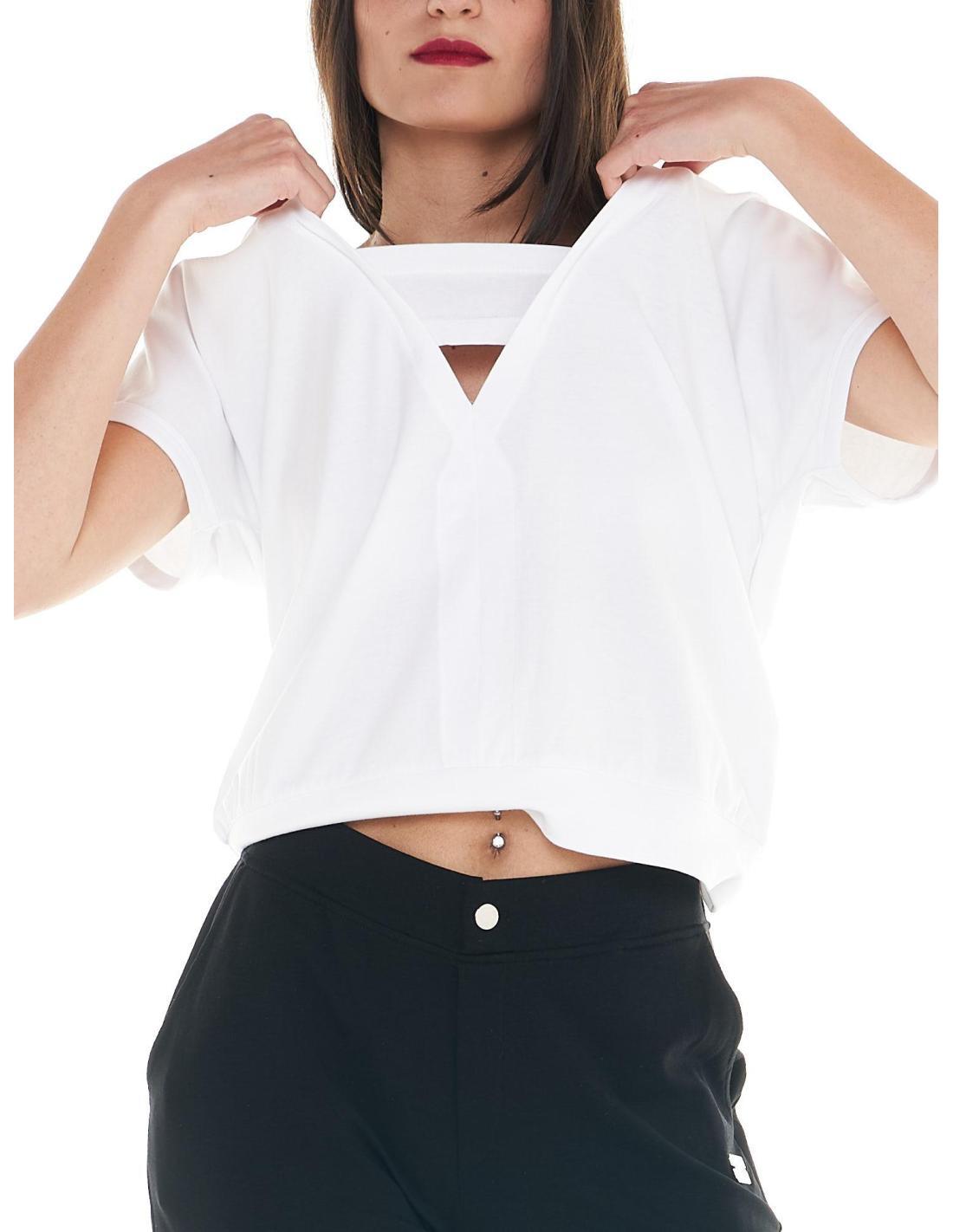 Camiseta de mujer escotada Cristal Shine 5/6