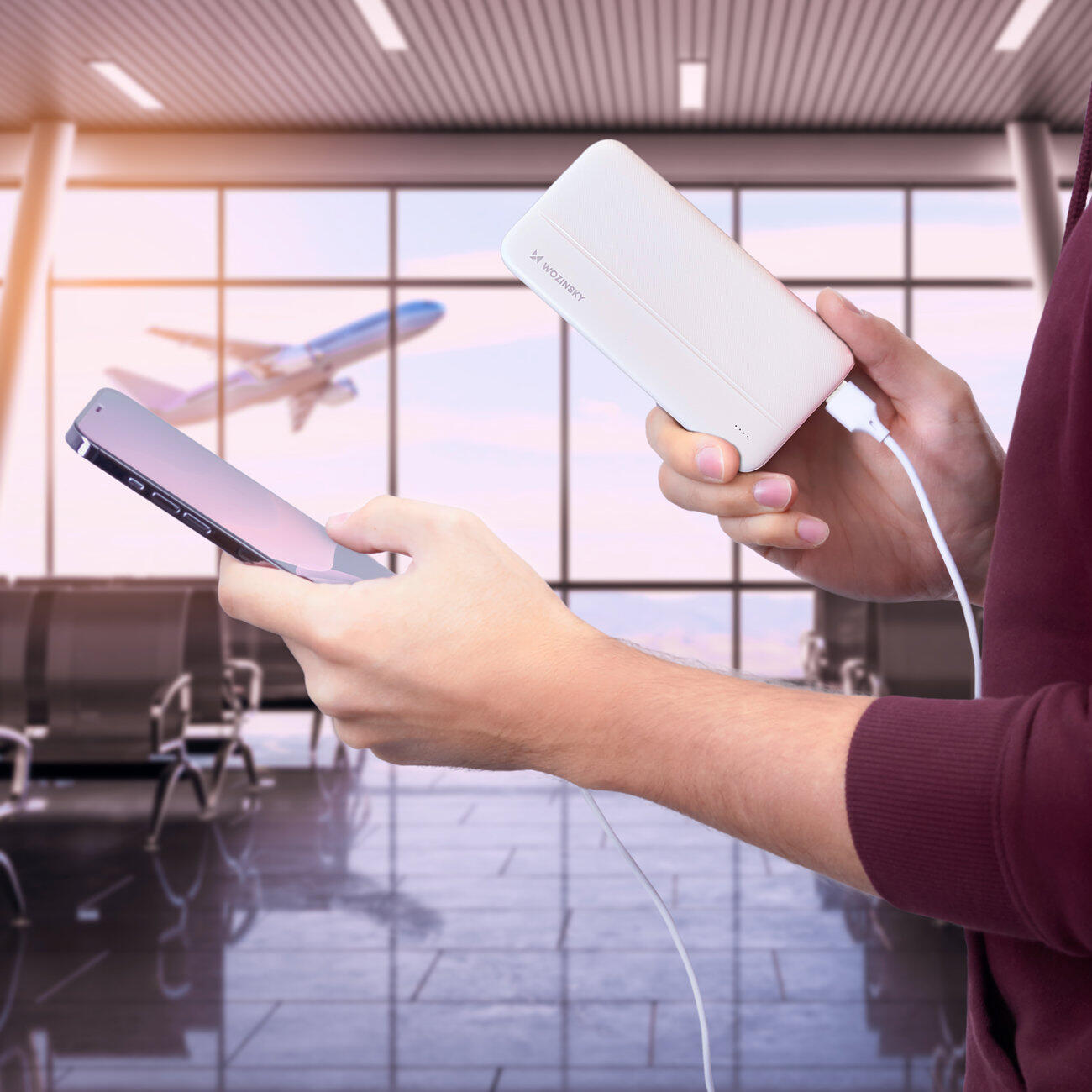 Turistická powerbanka 10000mAh 2 x USB Wozinsky 5/7