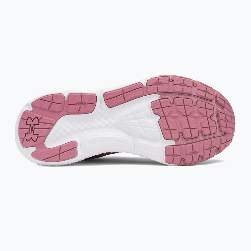 Zapatillas para correr con un armadura femenino en Rogue 3 Knit