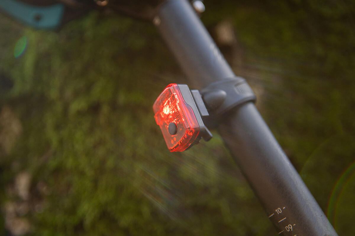 Lynx Easyfix USB Luz trasera – Seguridad para ciclistas 2/2