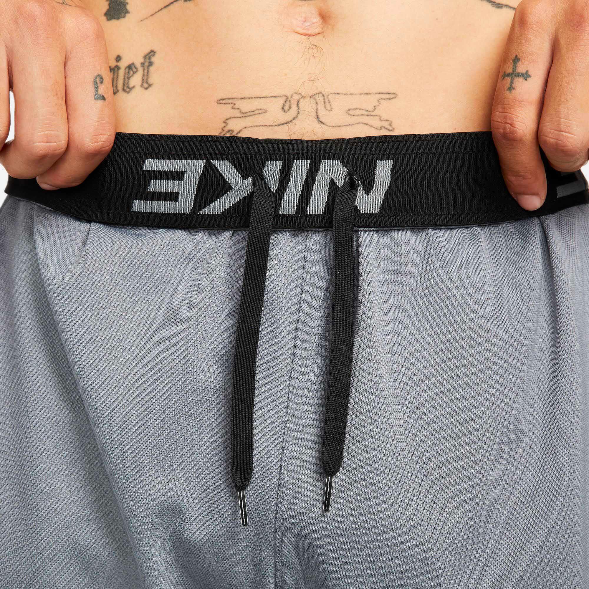 Pantaloni Corti Nike Nike Totality Adulto 5/5