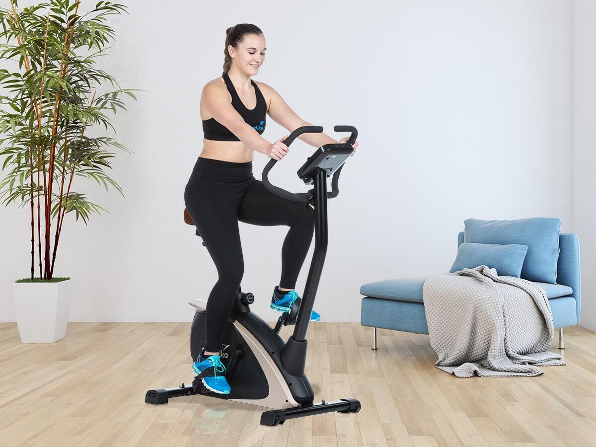 Velo d appartement Vinneren connecte Inertie 11 kg 12 Prog. Max. 130 kg SKANDIKA Decathlon