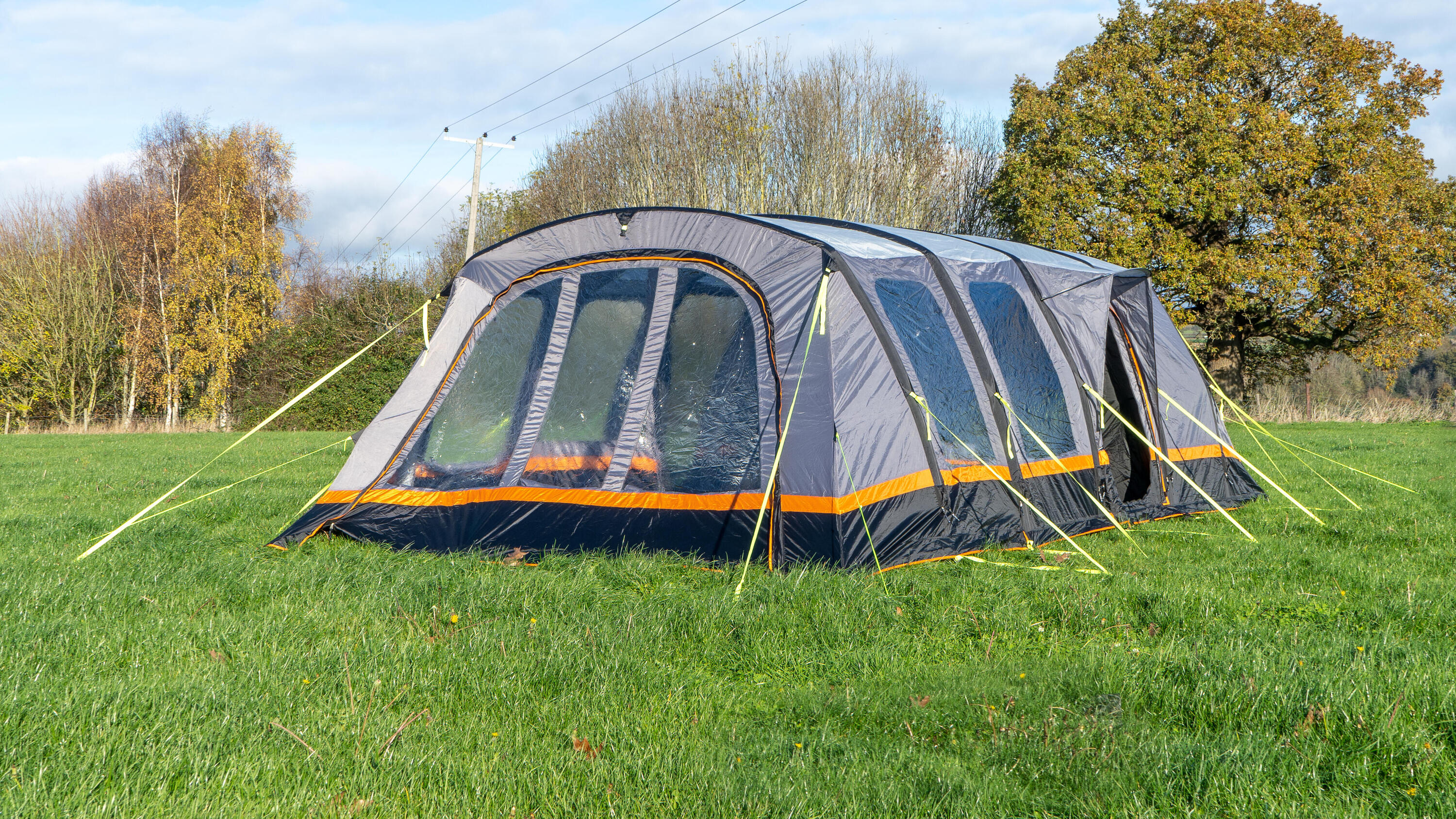 OLPRO Discovery 6 Berth Inflatable Tent 6/7