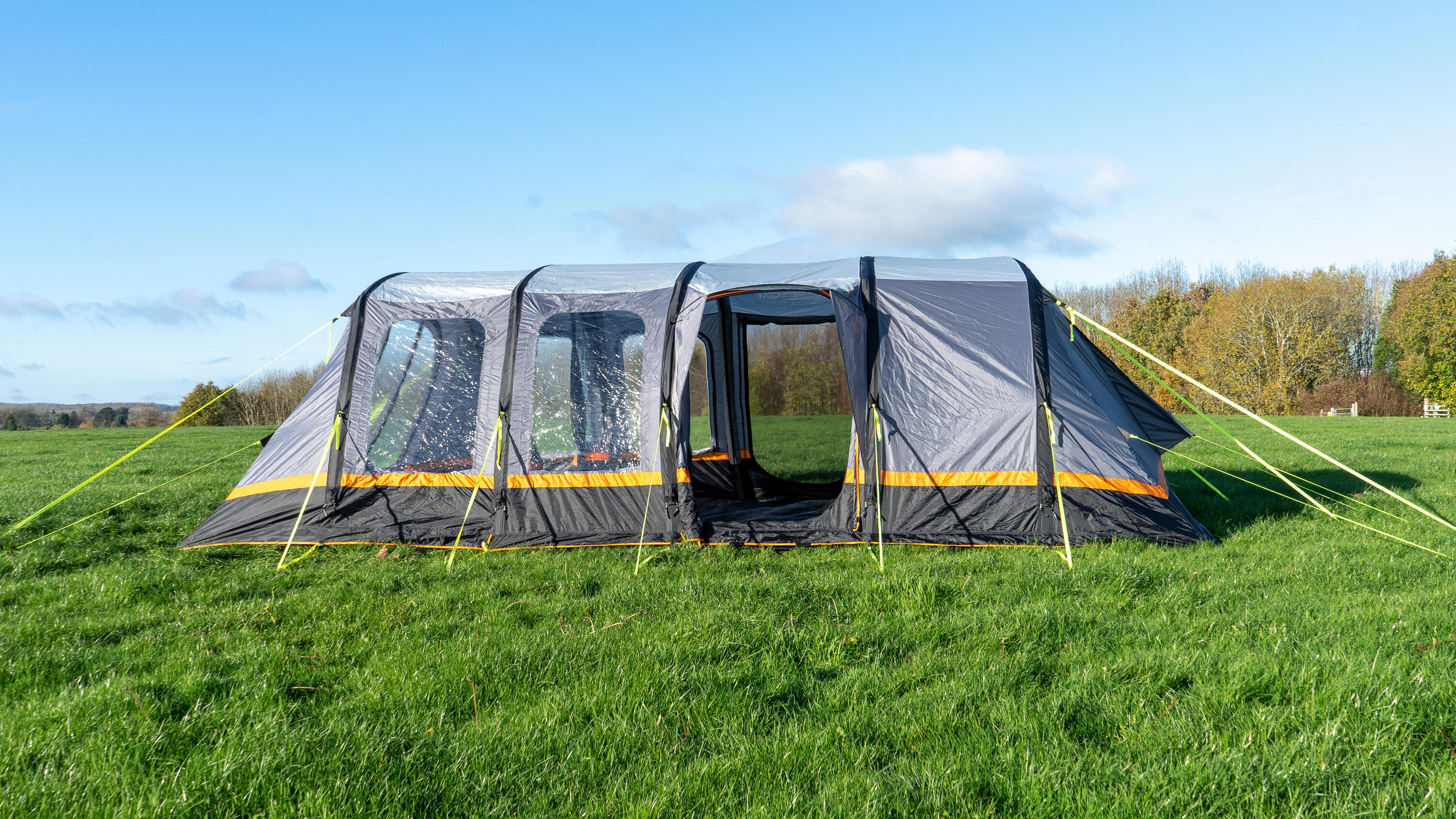 OLPRO Discovery 6 Berth Inflatable Tent 4/7