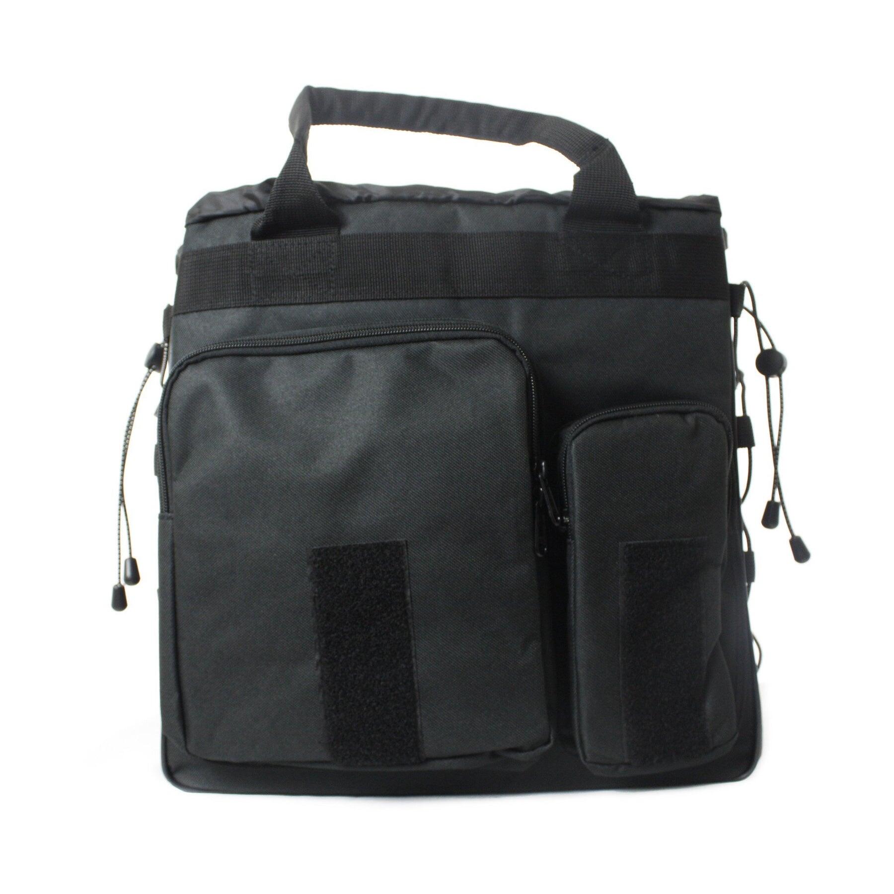 Bolsa lateral de 20 litros de capacidad. 2/4