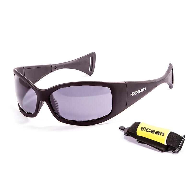 Lunette soleil flottantes sport nautiques OCEAN Mentaway noir et fume