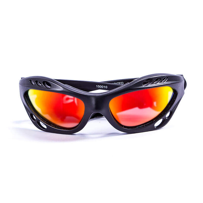 Lunette soleil flottantes sport nautiques OCEAN Cumbuco noir et revo rouge