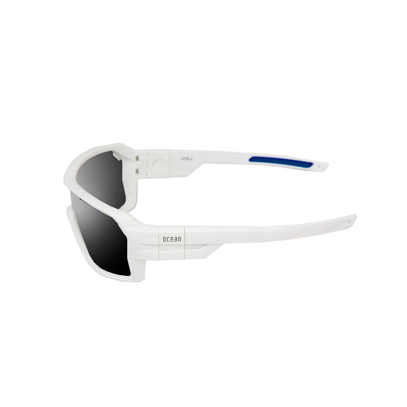 Lunettes soleil flottantes sport nautiques OCEAN Chameleon blanc et fume