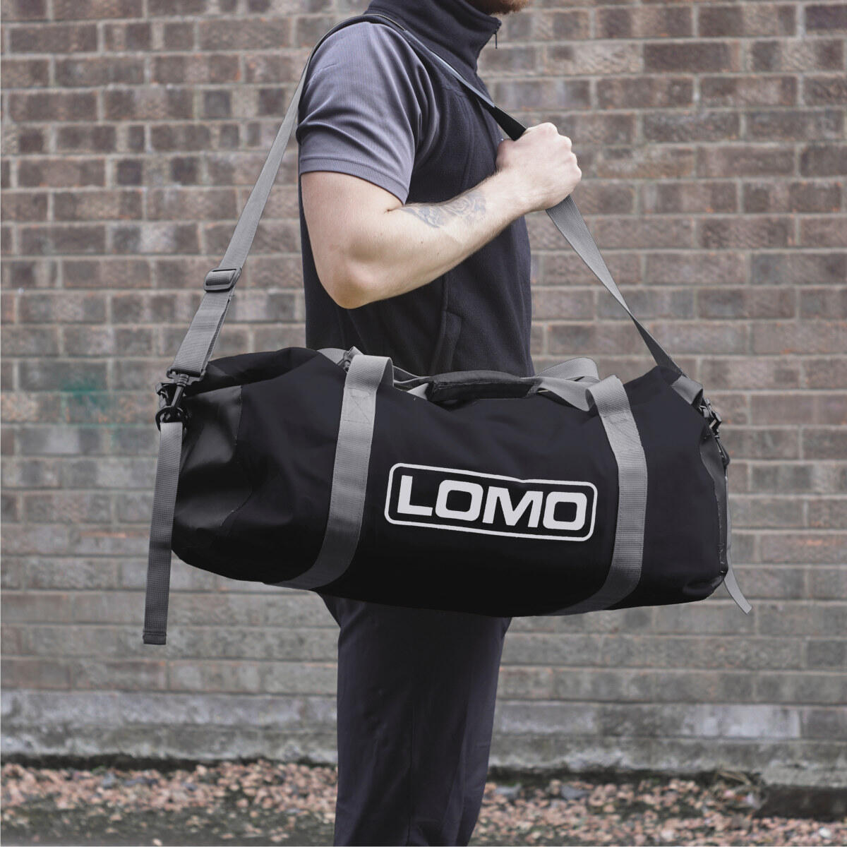 Lomo 40L Dry Bag Holdall - Black 2/7