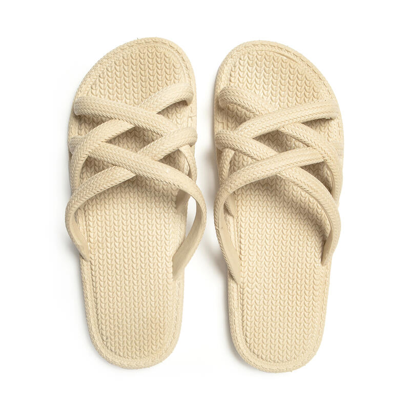 Vrouwen Beige Brasilerase Sandalen met Slip-Resistente Rubberen Buitenzool