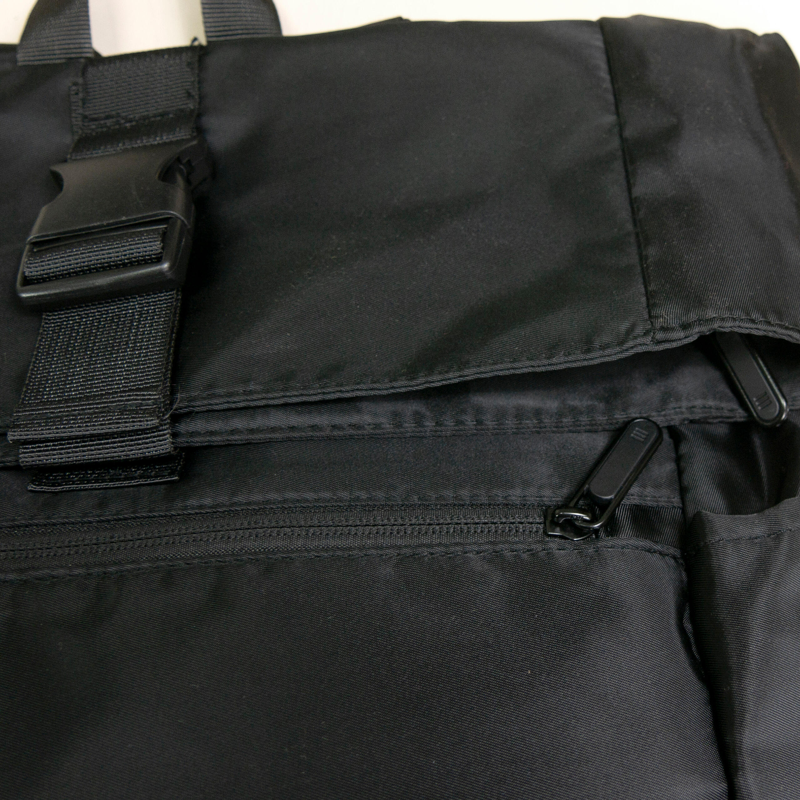 Wandel- en trekkingsrugzak Motus 20 liter 5/7