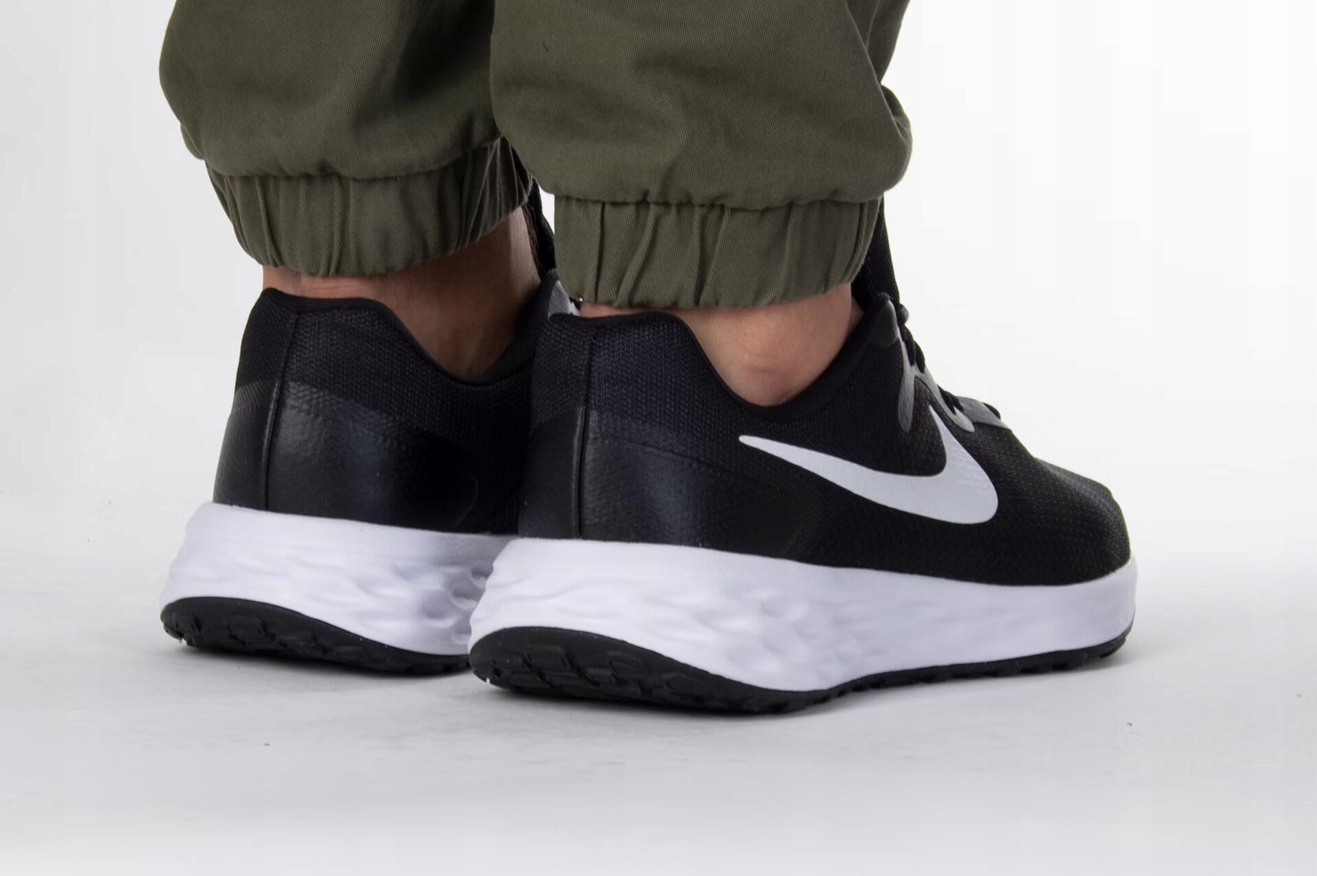 Herren lauf Schuh Nike Revolution 6 NN 4/5