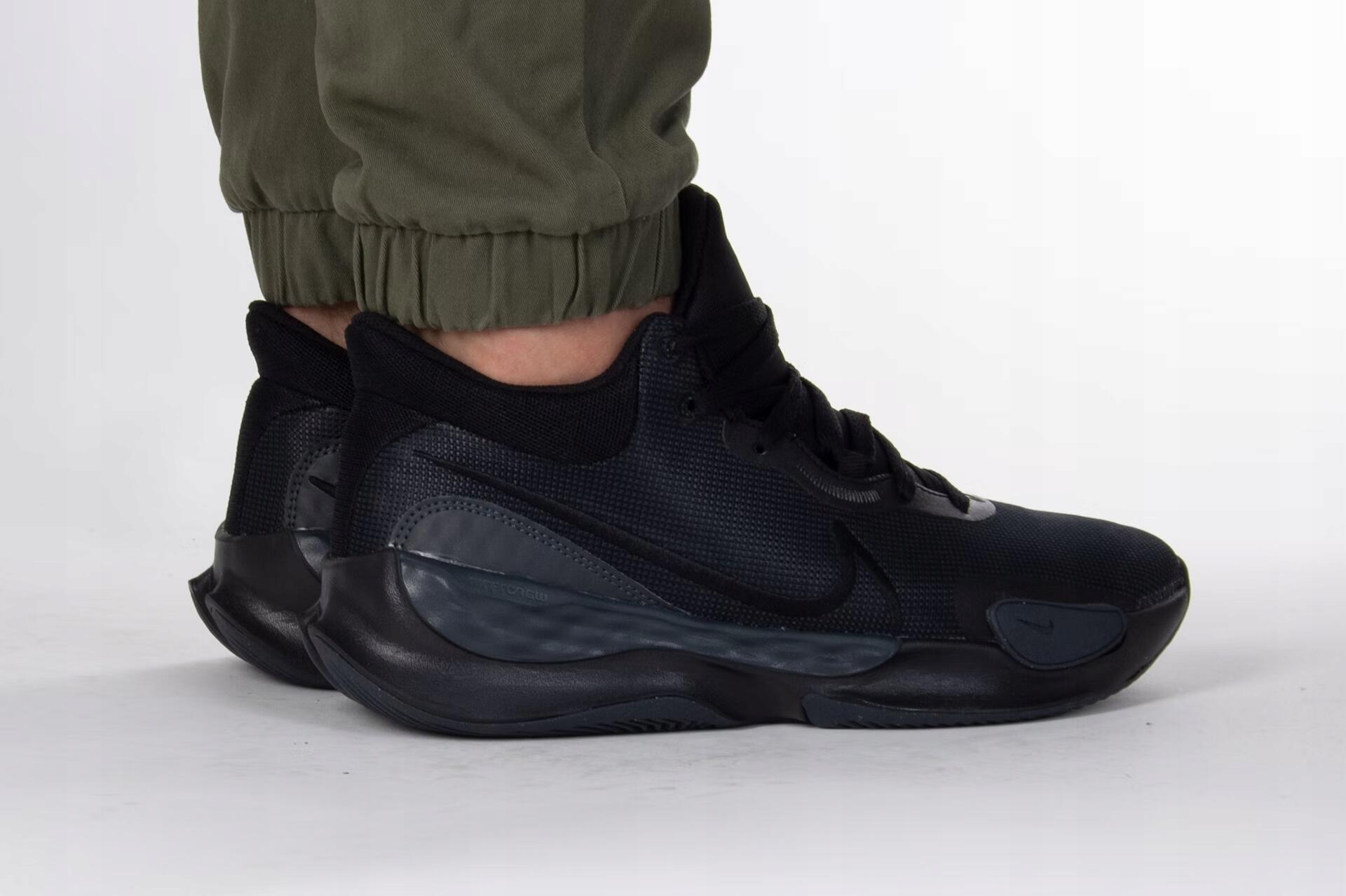 NIKE picture
