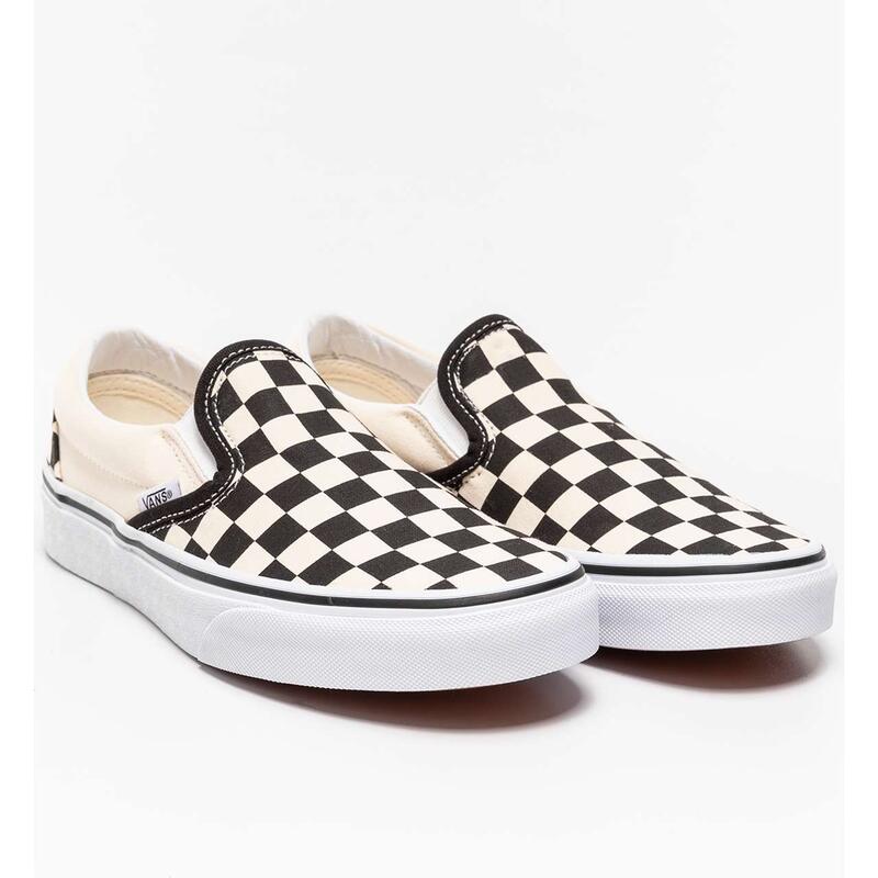 Adidași Vans Slip-On negru alb cu model în carouri