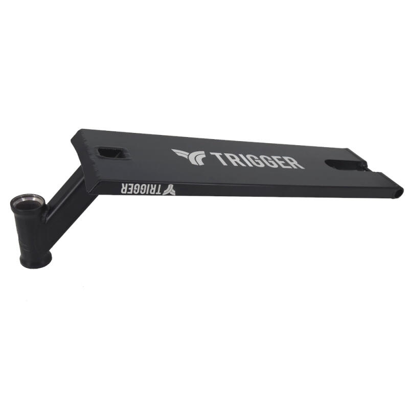 Freestyle Scooter Deck Trigger Nemestia V2 56x16 Negro