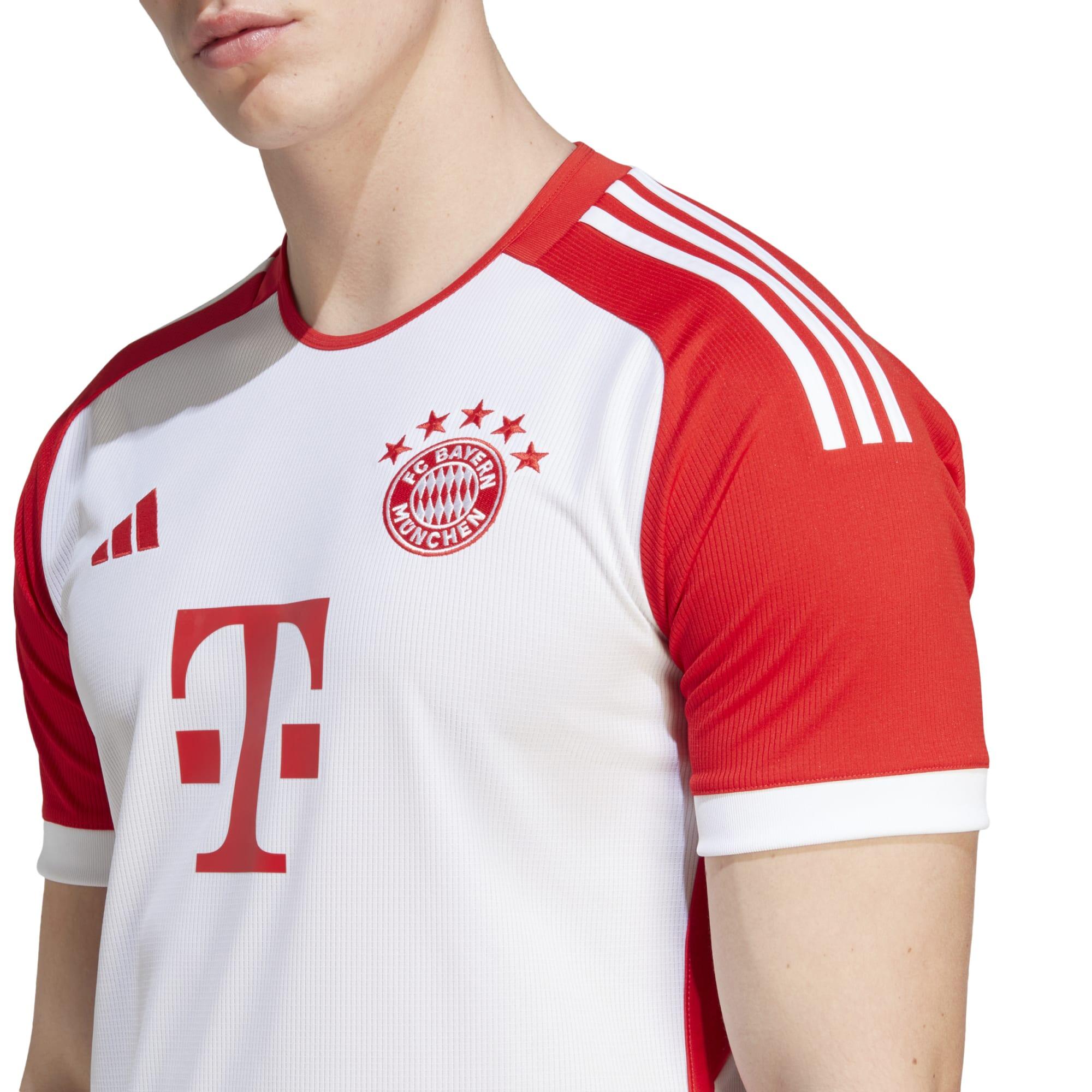 Maglia Bayern Monaco home 2023/24