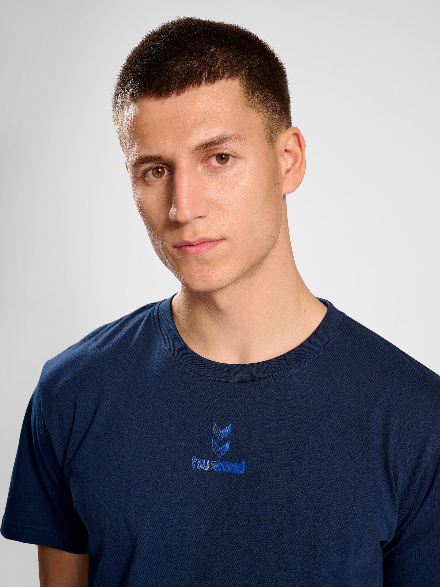 Enfiler T-Shirt Hmlactive Homme HUMMEL 2/7