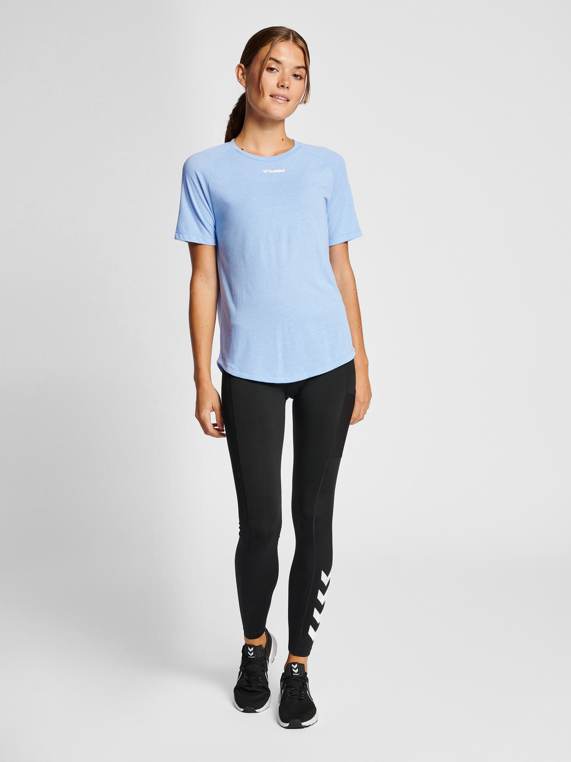 Enfiler T-Shirt Hmlmt Vanja Entraînement Femme 2/7