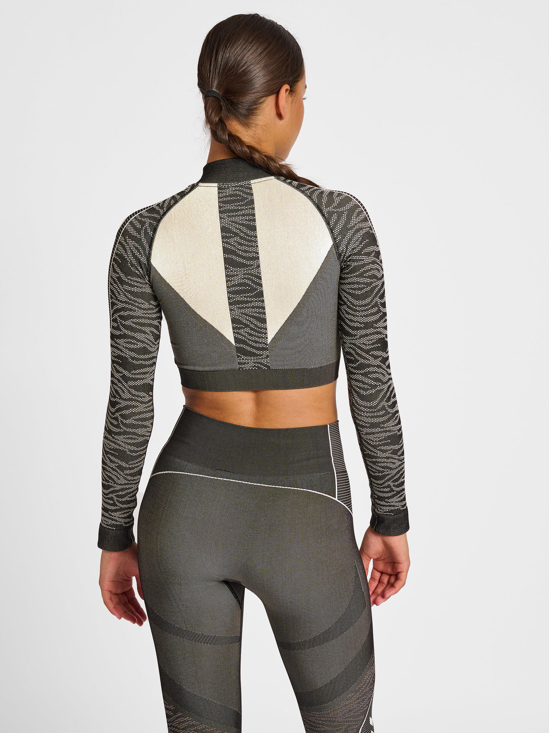 Media Cremallera Zip Sudadera Hmlmt Mila Entrenamiento Mujer 3/7